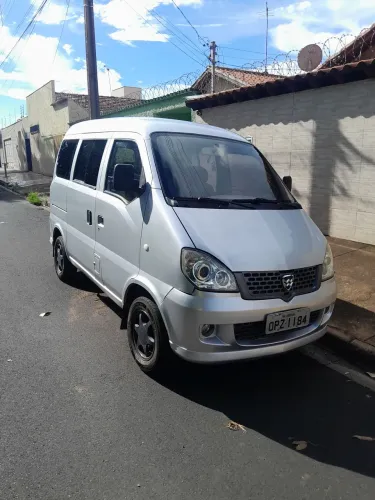 Hafei Towner Passageiro 1.0 8V 48cv 7L 5P 2012