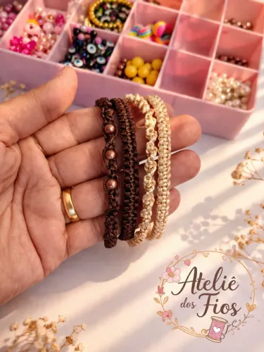 Acessórios - Pulseiras Artesanais - Ateliê dos Fios
