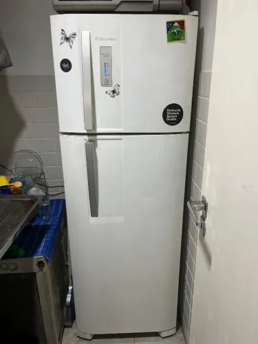 Geladeira Electrolux frost free duplex