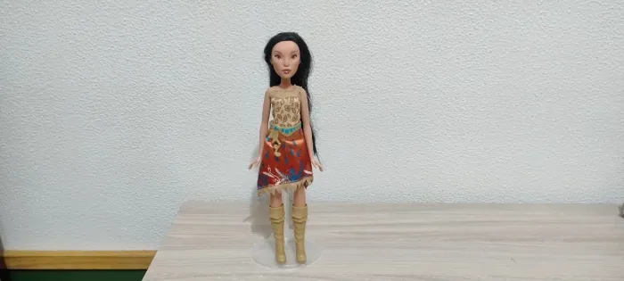 Boneca Pocahontas Hasbro Princesas Disney