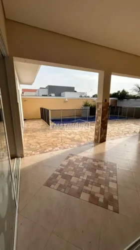 Casa com 3 quartos sendo 1 suíte no Condomínio Campos do Conde II