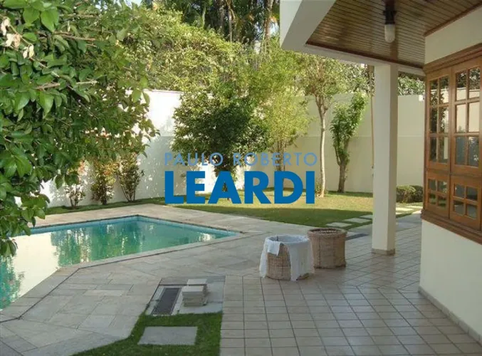 CASA EM CONDOMÍNIO - ALPHAVILLE 2 - SP