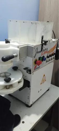 máquina modeladora de salgados Formaza Junior 5.0 Plus