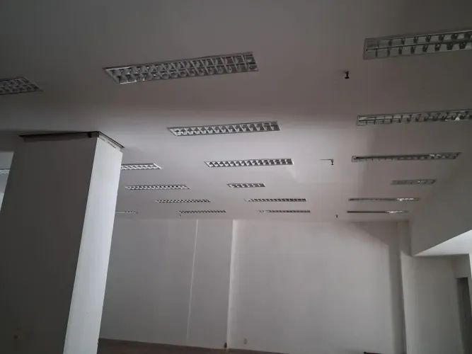 Imóvel para aluguel com 450 metros quadrados em Praça Seca - Rio de Janeiro - RJ