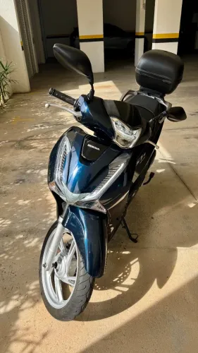 Honda SH150 com apenas 9500km