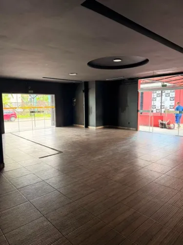 ALUGA-SE EMPREENDIMENTO COMERCIAL- OPORTUNIDADE ÚNICA, 