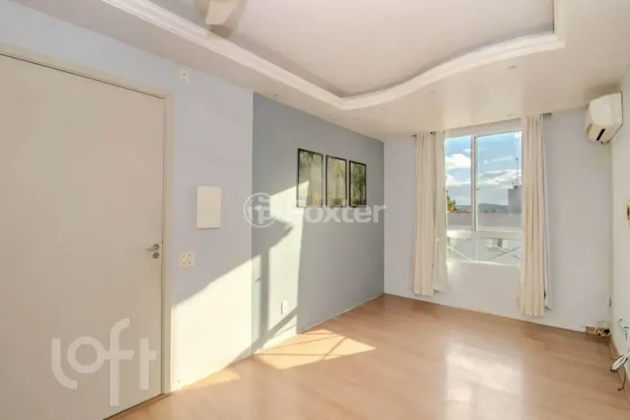 Apartamento à venda em Mário Quintana com 43 m², 2 quartos, 1 vaga