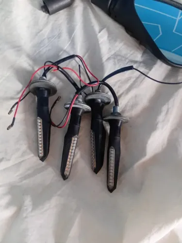 Retrovisor, seta em led e protetor