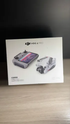 DJI Mini 4+ DJI RC2 + PRO FLY MORE COMBO