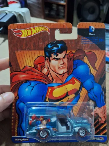 Hotwheels pop culture DC Custom 52 Chevy superman