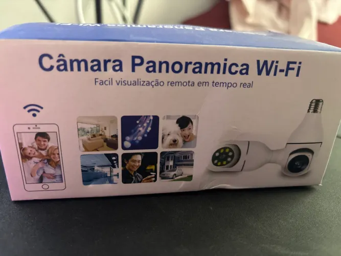 Câmera Lâmpada 360* Wi-Fi Microfone Full HD
