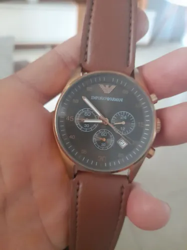 Vendo um relógio empório armani