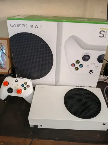 Xbox serie s 1600