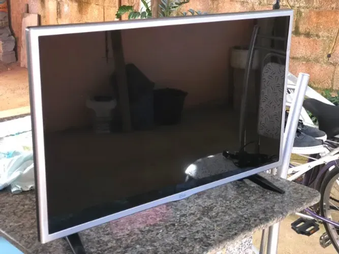 TV LG 32p