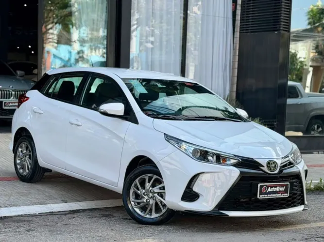 Toyota Yaris XS 1.5 Flex 16V 5P Aut. 2024
