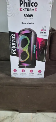 Caixa de Som Amplificada Philco PCX6702 LED Bluetooth 800W