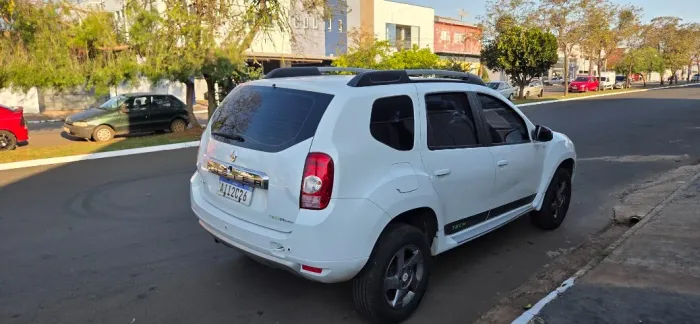 Renault Duster Dynamique 2.0 Hi-flex 16V Mec. 2013