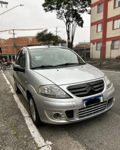 Citroen C3 GLX 1.4/ GLX Sonora 1.4 Flex 8V 5P 2011