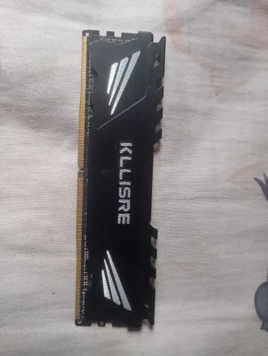 Memória RAM 8 GB Com Defeito