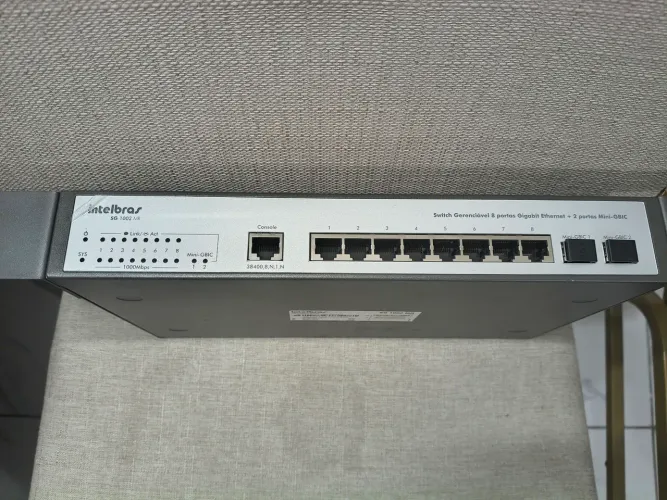 SWITCH GERENCIAVEL 8 CANAIS DA INTELBRAS