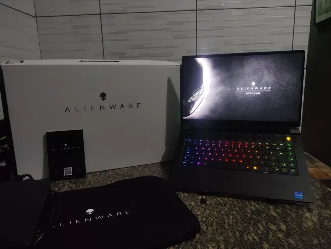 Alienware m15 R7 32 ram ddr5 
