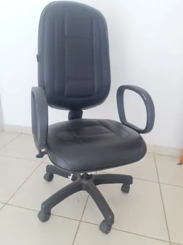 Cadeira giratória