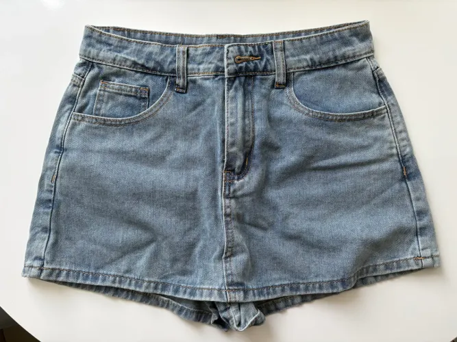 Short Saia Shein DAZY