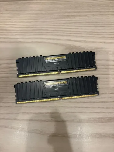 TROCO 16GB memória RAM DDR4 3000MHZ CORSAIR