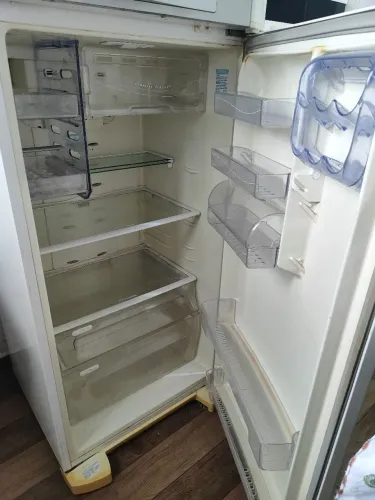Geladeira Eletrolux