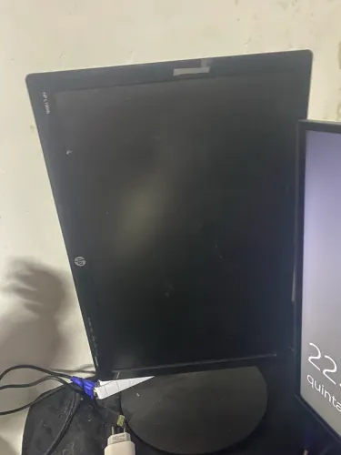 Monitor 75hz somente está virada pq usava ela como tela igual do cllr