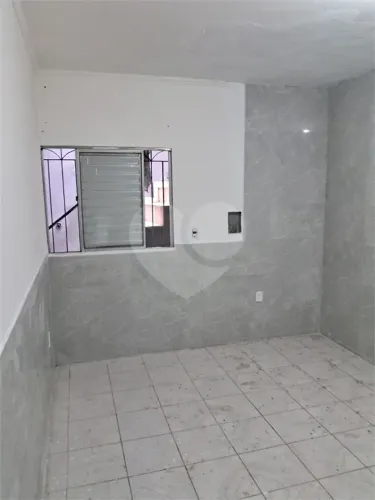 Casa de vila com 1 quartos para locação em Jardim fontalis - SP