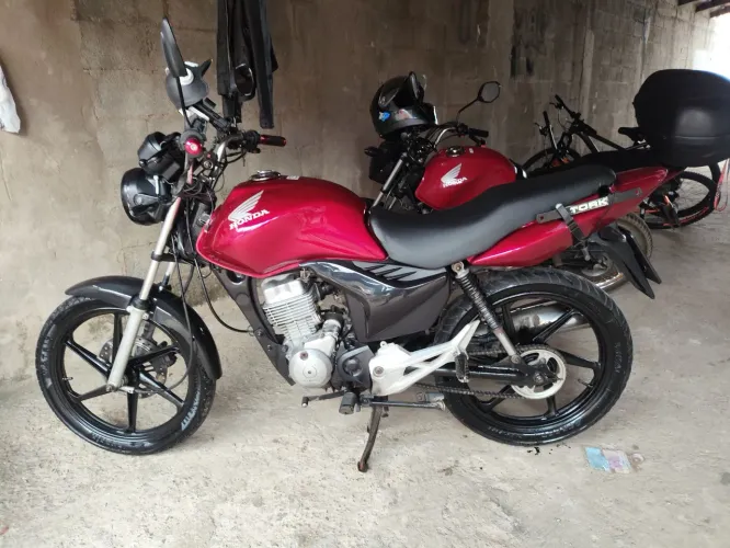 Fan 125 és partida e freio a disco 