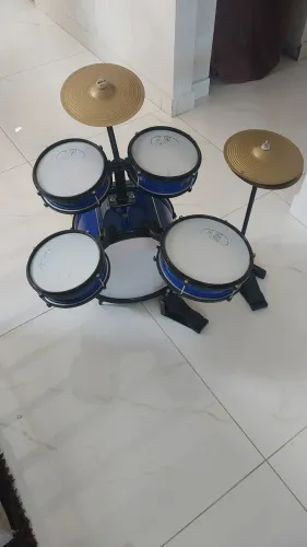 Vendo bateria infantil