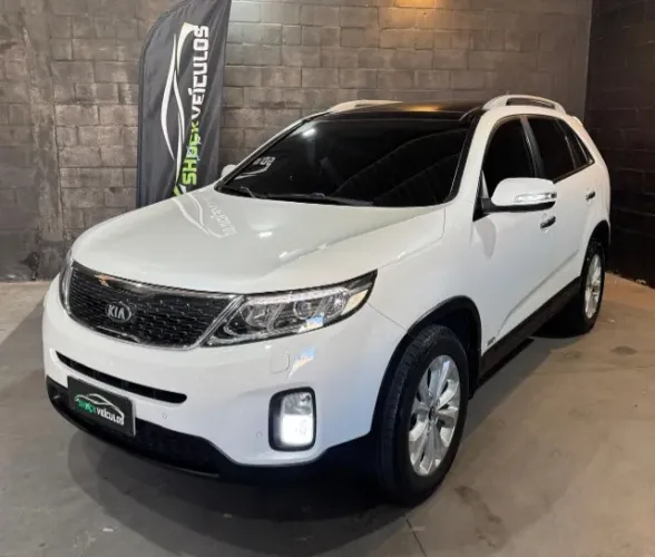 Kia Motors Sorento 3.5 V6 24V 278cv 4X4 Aut. 2015