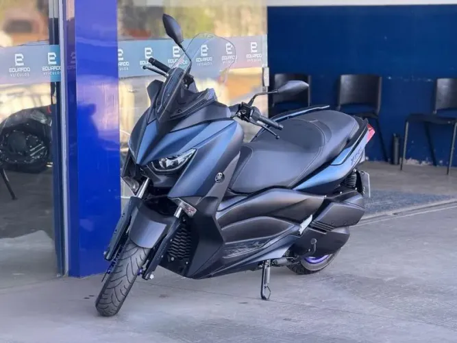 YAMAHA XMAX 2023