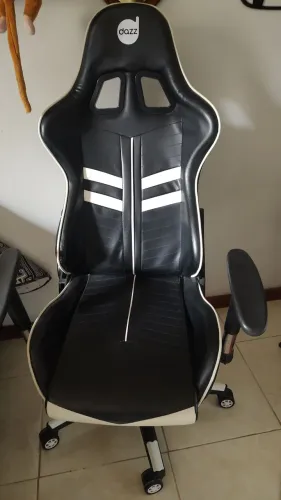 Cadeira gamer dazz nova