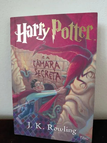 Livro Harry Potter e a Câmara Secreta da editora Rocco