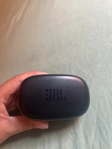 Caixinha de carregar fone jbl endurance peak