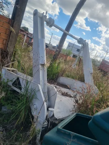 Poliguindaste 