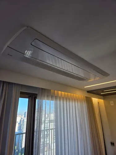 Ar condicionado split inverter cassete teto LG 18000 BTU Novíssimo frio e quente