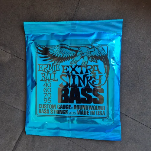 Cordas para Baixo 4 Cordas Ernie Ball .040