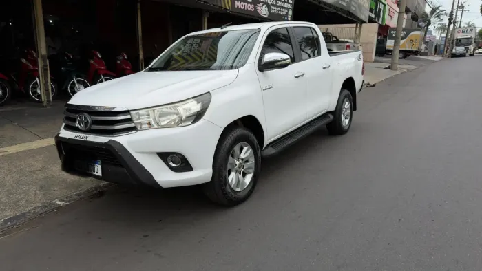 Toyota Hilux CD SRV 4X4 2.8 TDI Diesel Aut. 2016