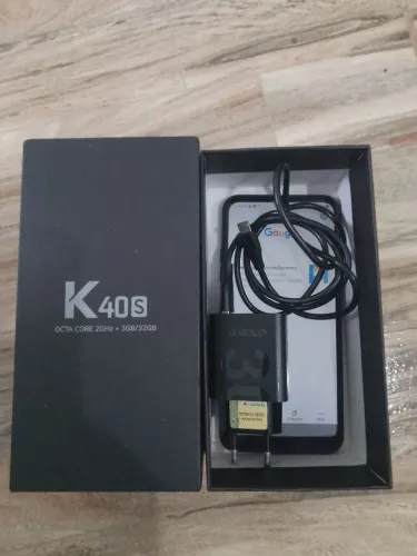 Celular LG 40s. 32 gigas. Bastante conservado 