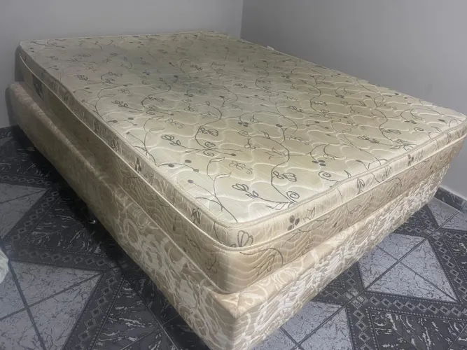 Cama box com colchão casal