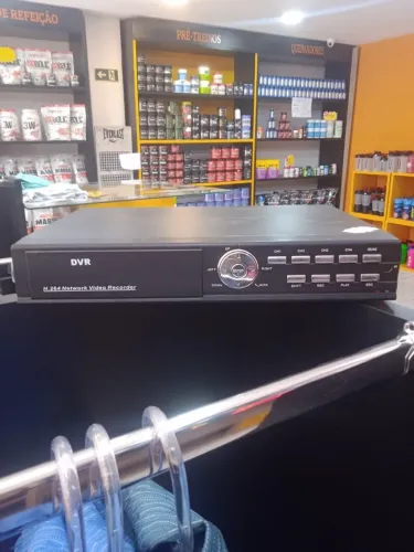 DVR de Segurança H.264 - 8 Canais + Caixa de Proteção em Aço