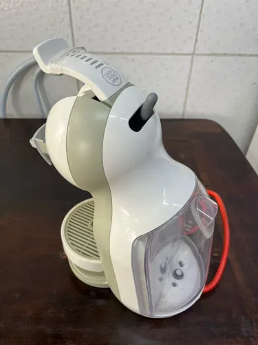 Vendo cafeteira Nescafé