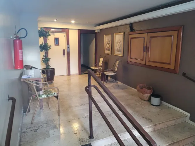 Oportunidade!! Apartamento amplo!!