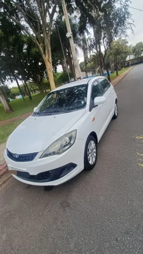 Chery Celer Hatch ACT 1.5 16V Flex 5P 2015