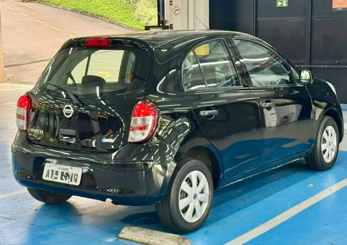 Nissan March S 1.6 16V Flex Fuel 5P 2013