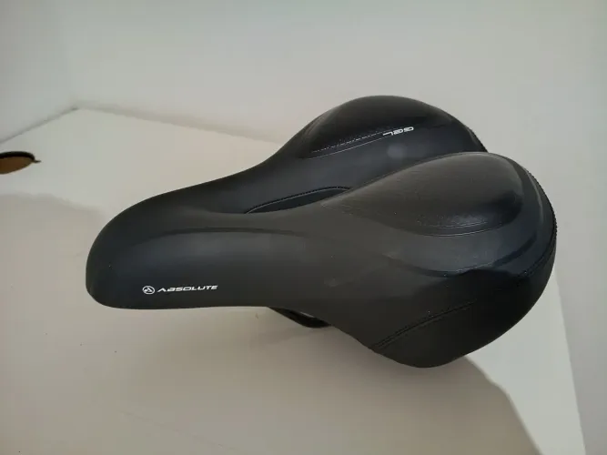 Banco/selim Absolute gel 